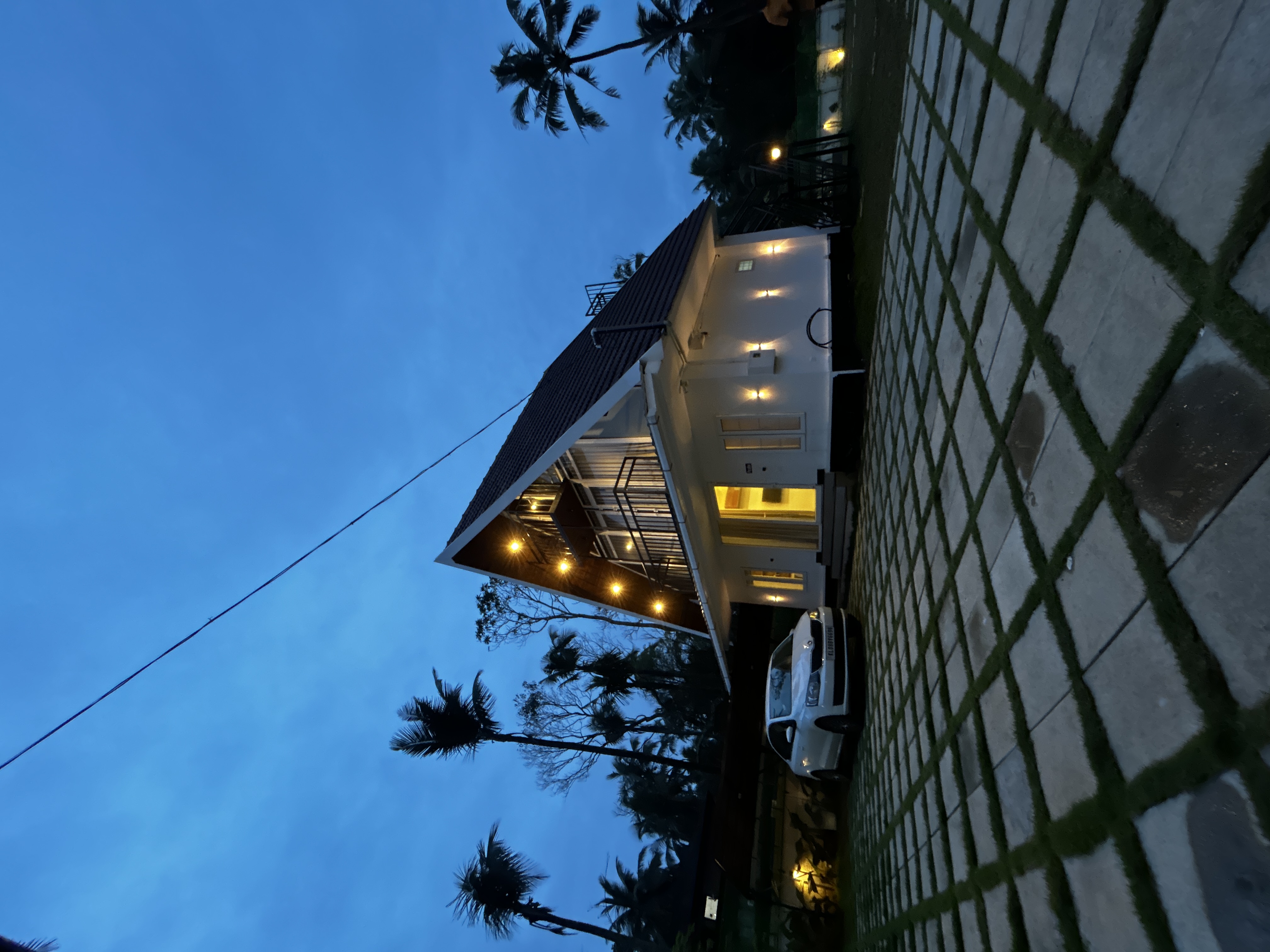 Vadanapilly Beach Villa Exterior